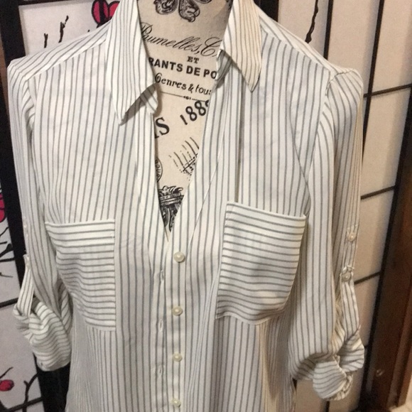 Express Tops - Express women’s button up shirt size S